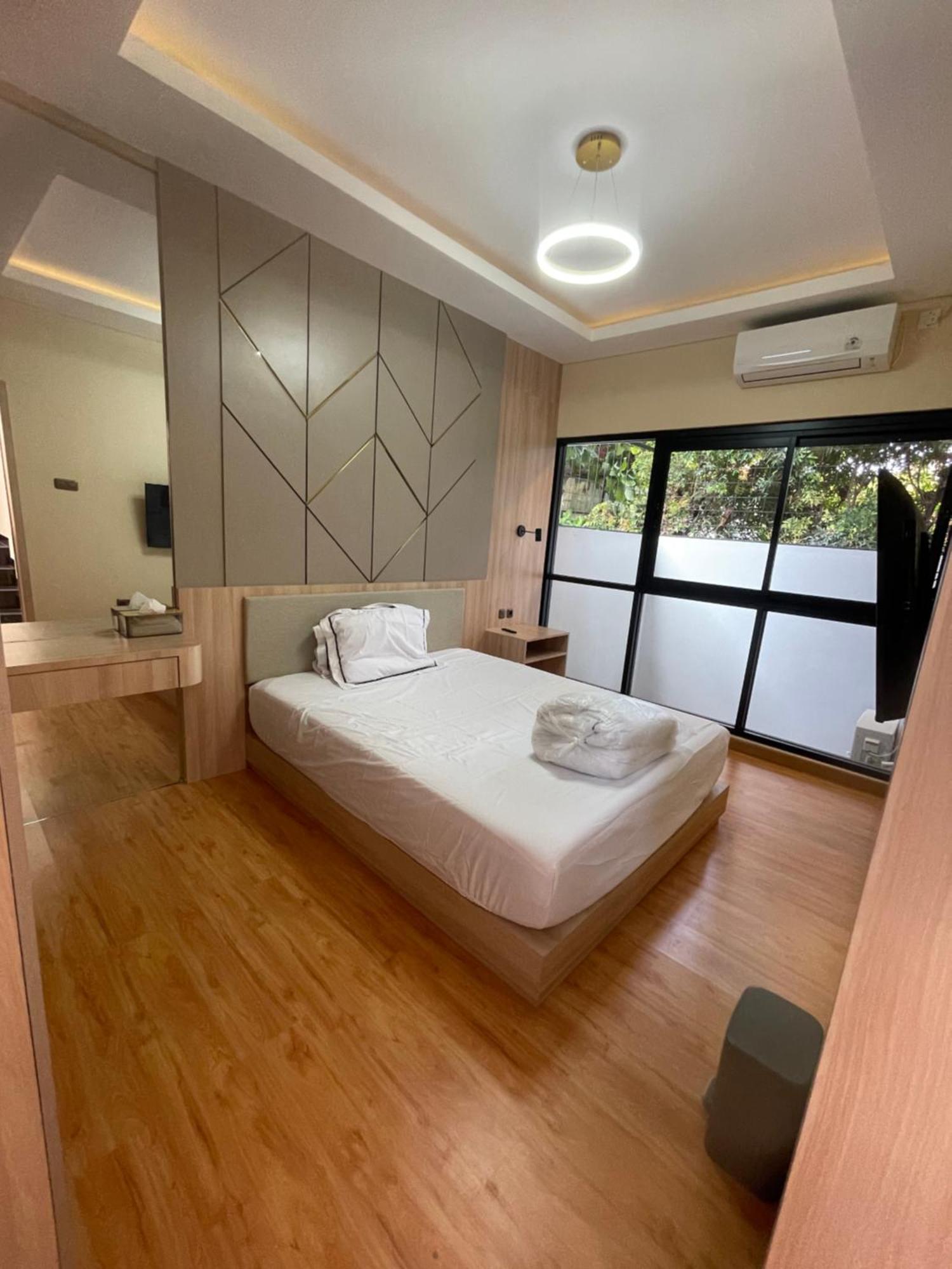 Rasafie Dago Villa *